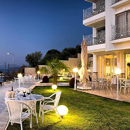 Lavista Boutique Otel 4*