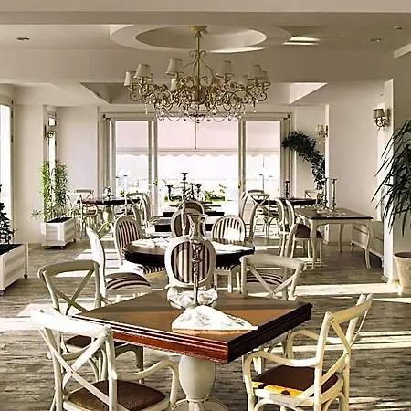 ホテル Lavista Boutique 4*